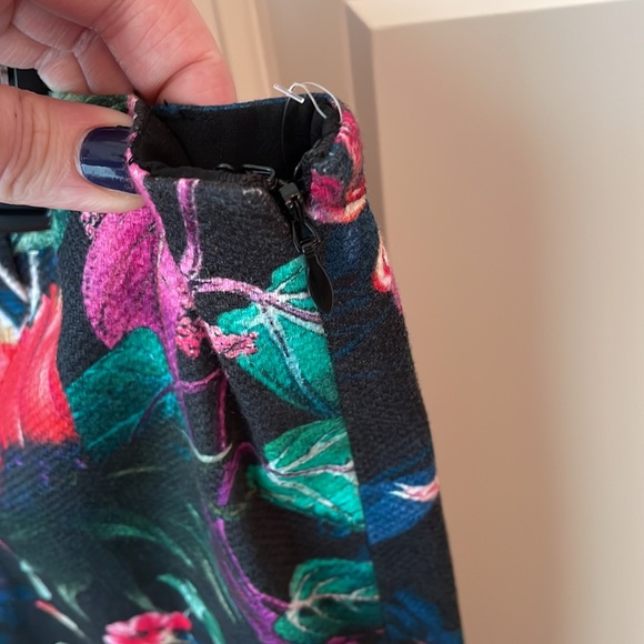 Carlisle New York Multicolored Floral Pencil Skirt Size 16 - Picture 6 of 9